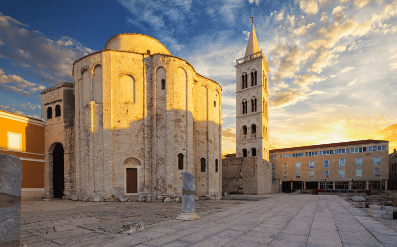 History Walking Tour in Old Center Zadar With Licenced Guide - Meeting Details
