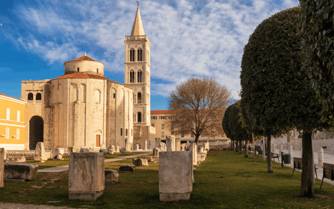 History Walking Tour in Old Center Zadar With Licenced Guide - Frequently Asked Questions