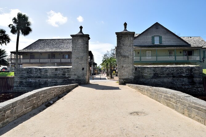 History Walking Tour in St. Augustine - The Oldest Masonry Fort