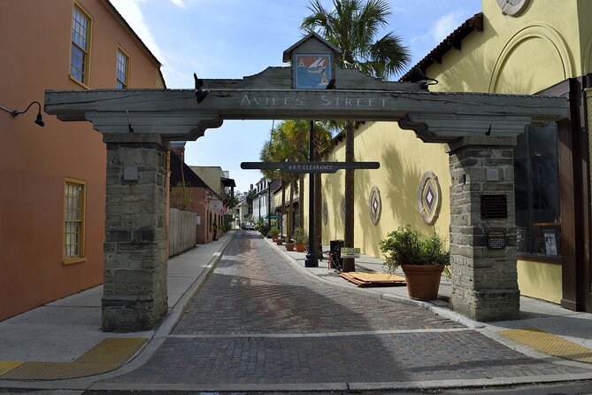 History Walking Tour in St. Augustine - Tour Inclusions and Accessibility