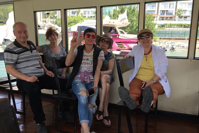 HK Island: 6 Hours Private Limo Tour - Customized Travel - Meeting and Pickup Information