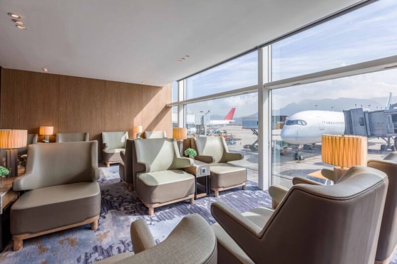 HKG Hong Kong International Airport: Premium Lounge Entry - Customer Experience and Reviews