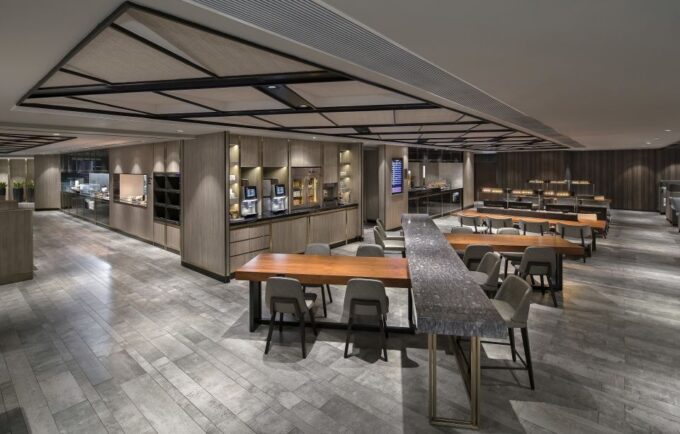 HKG Hong Kong International Airport: Premium Lounge Entry - Additional Features
