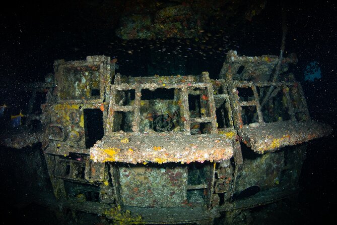 HMAS Brisbane Double Dive - Underwater Photography