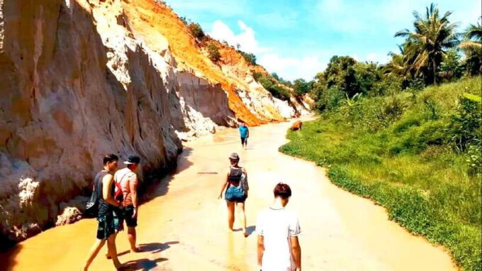 Ho Chi Minh: Best Seller One Travel Mui Ne Discovery - Discovering the Fairy Spring
