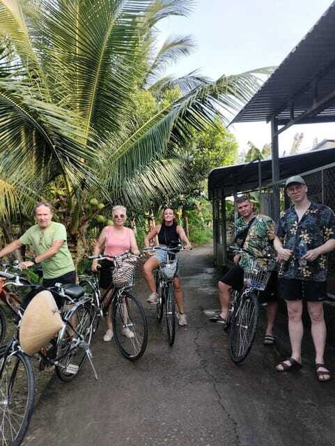 Ho Chi Minh: Can Tho Floating Market & Bike Tour in Rural - Discovering the Dragon Fruit Plantation