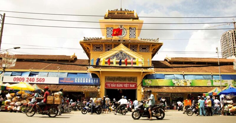 Ho Chi Minh City: 4-Hour Motorbike Tour - Local Café Experience