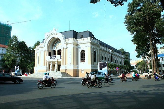 Ho Chi Minh City Cu Chi Tunnels Full Day Tour With Local Lunch - Visiting the Reunification Palace
