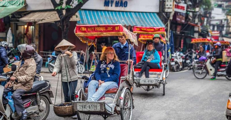 Ho Chi Minh City Cyclo Tour With English Speaking Guide - Activity Highlights