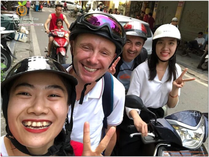 Ho Chi Minh City: Food and Culture Motorbike Tour by Student - Alleyways and Fashion Street