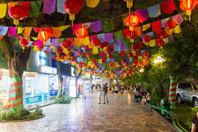 Ho Chi Minh City: Motorcycle Tasting Tour Of Sai Gon - Since You Asked