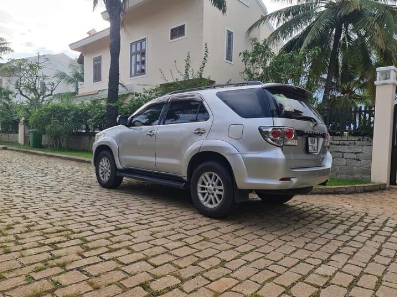 Ho Chi Minh City or Airport to Mui Ne by Private Car - Driver and Customer Service