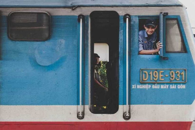 Ho Chi Minh City: Railway Village Photo Tour - Photographic Techniques and Composition