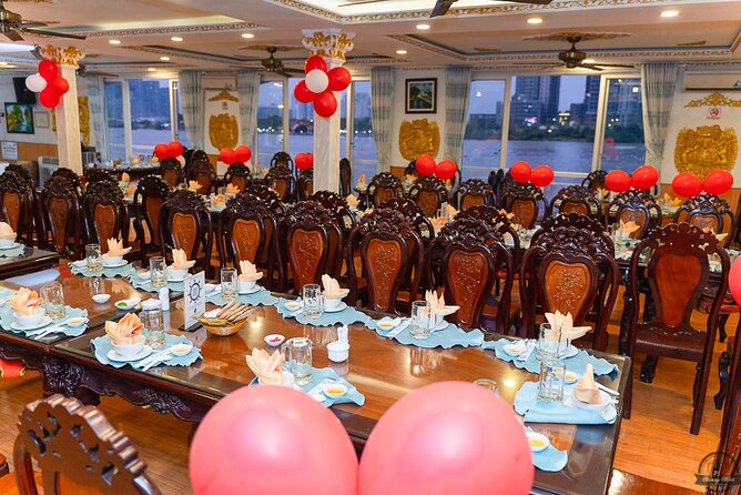 Ho Chi Minh City: Saigon River Dinner Cruise With Live Music - Health and Accessibility
