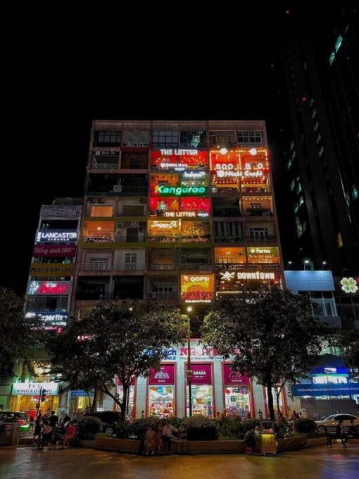 Ho Chi Minh City Tour: Hop-On-Hop-Off & Exclusive Transport - Booking and Cancellation Policy