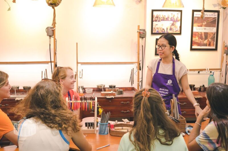Ho Chi Minh City Vietnam Jewelry Workshop: Make Silver Rings - Workshop Duration and Instructors
