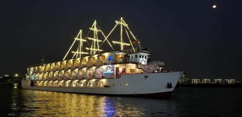 Ho Chi Minh: Dinner on Cruise Saigon 5-Stars W Small Group - Dining Experience