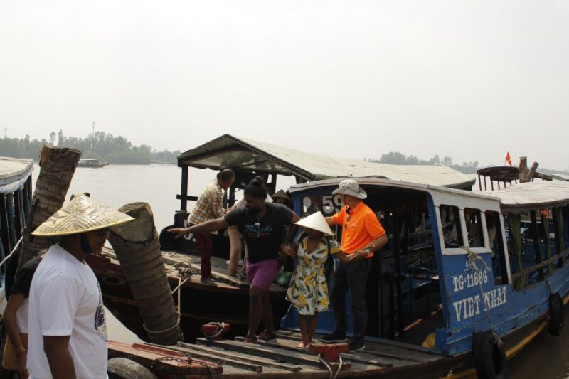 Ho Chi Minh: Full-Day Cu Chi Tunnels and Mekong Delta Tour - Delectable Vietnamese Lunch