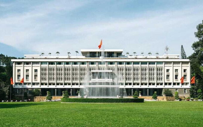 Ho Chi Minh Highlights: A Modern City Tour in Saigon - Tips for Tour Participants