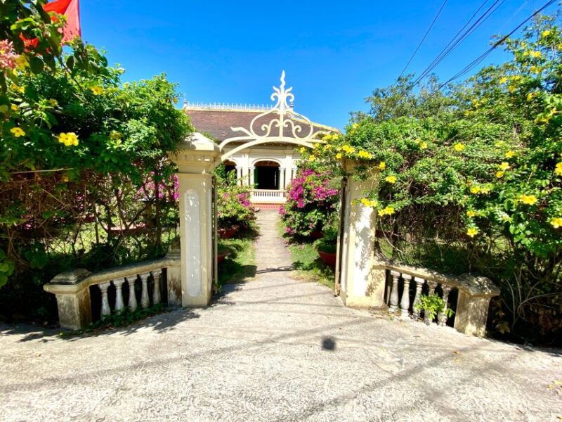 Ho Chi Minh: Mekong Delta & Floating Market 2-Day Group Tour - Pickup and Drop-off