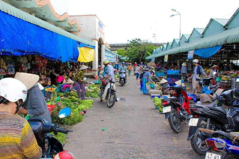 Ho Chi Minh: Private Cai Rang Floating Market With Boat Ride - Exploring the Cai Rang Floating Market
