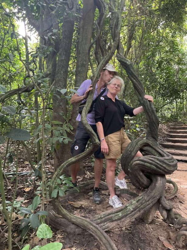 Ho Chi Minh: Private Cu Chi Tunnels Tour With Transfer - Rice Paper Workshop and Traditional Refreshments