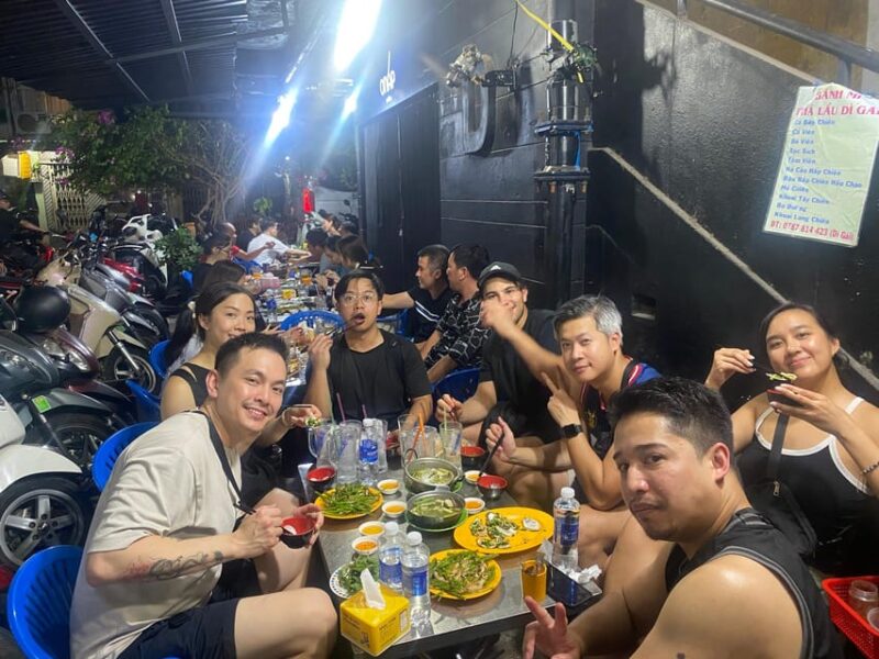 Ho Chi Minh: Private Food Motorbike Tour With Local Student - Food Tastings