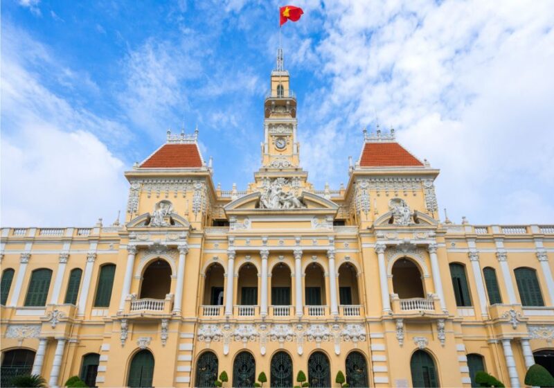 Ho Chi Minh Scavenger Hunt and Sights Self-Guided Tour - Navigating the App