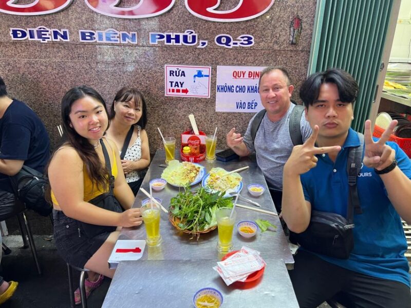 Ho Chi Minh: Street Food Experience in Saigon by Walking - Wandering Through Enchanting Back Alleys