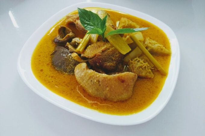 Ho Chi Minh: Traditional Vietnamese Cooking Class - Duration and Cost of the Class