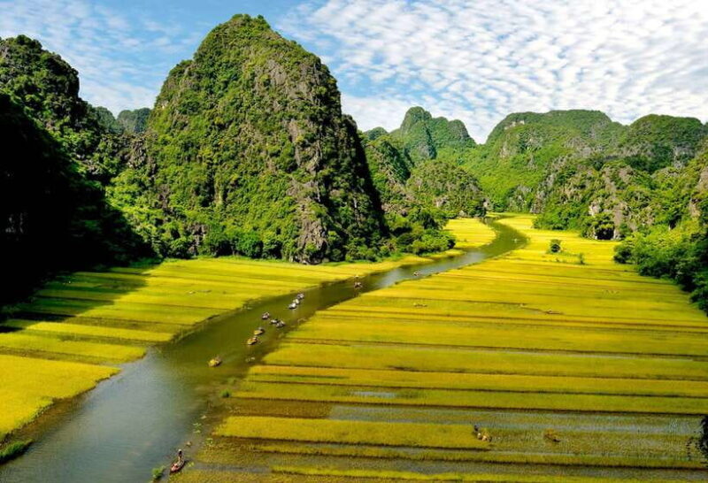 Hoa Lư and Tam CốC With Bike Ride and Family Visit - Tour Highlights