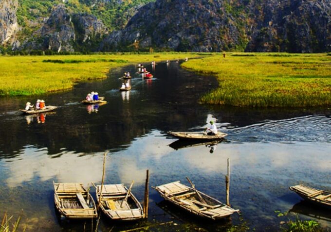 HOA LU - TAM COC - MUA CAVE - 1 DAY TRIP BY LIMOUSINE - Accessibility Information