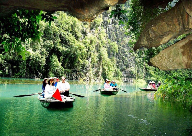 Hoa Lu - Tam Coc - Mua Cave - Cycling From Hanoi City - Hoa Lu Ancient Citadel