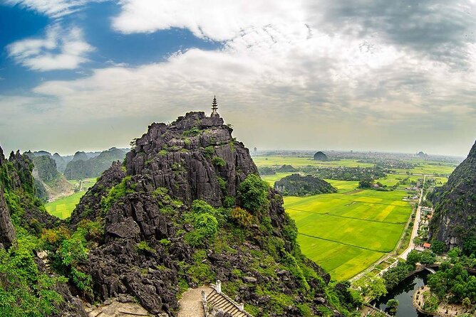 Hoa Lu Trang an and Mua Cave by Limousine From Hanoi - Inclusions