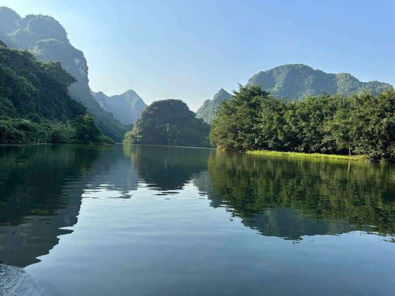 Hoa Lu - Trang an Boat Trip & Mua Cave Small Group Tour - Hoa Lu Ancient Capital