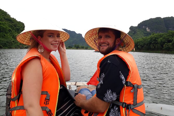 Hoa Lu - Trang An Boating - Mua Cave Daily Trip - Transportation and Meeting
