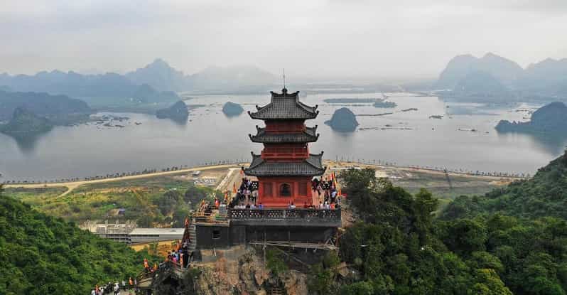 HOA LU – TRANG AN - MUA CAVE - 1 DAY TRIP BY LIMOUSINE - Itinerary Details
