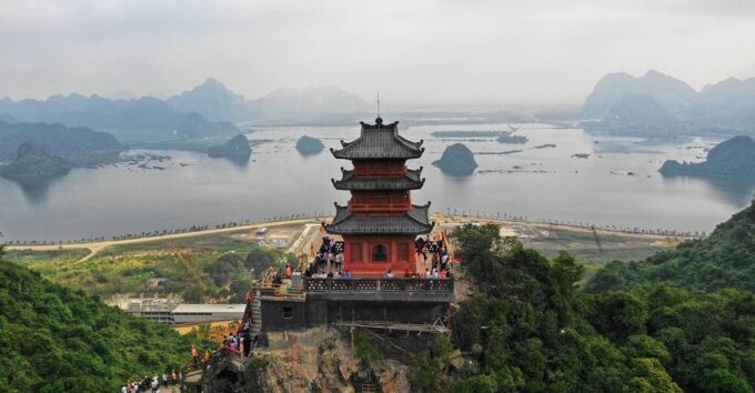 HOA LU – TRANG AN - MUA CAVE - 1 DAY TRIP BY LIMOUSINE - Frequently Asked Questions