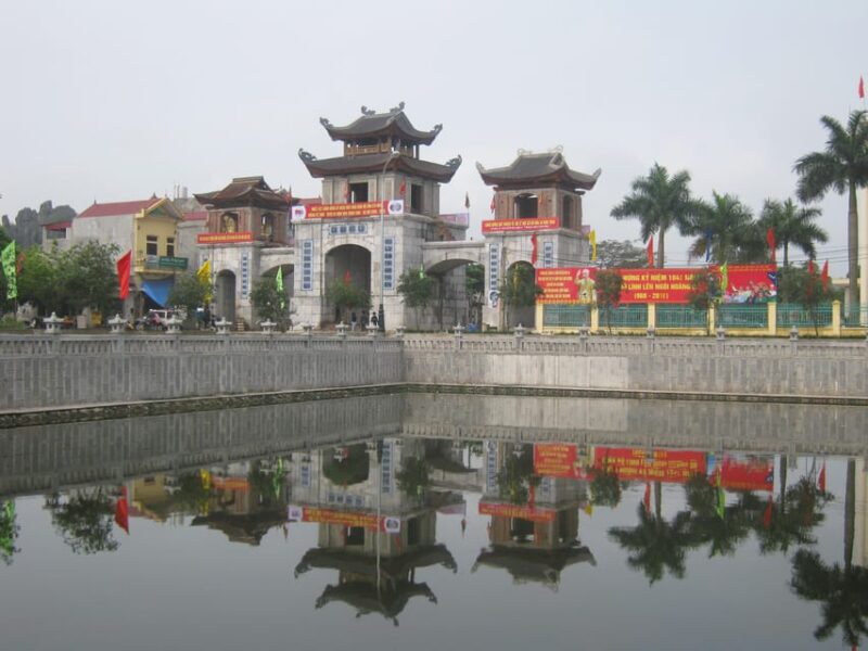 Hoa Lu - Trang An - Mua Cave - Cycling Day Trip - Booking Information