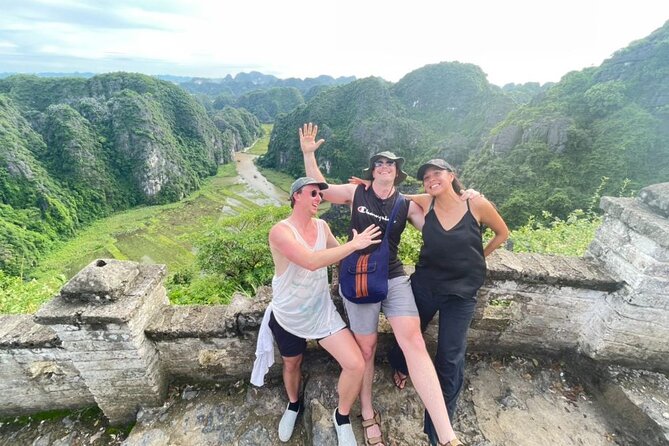 Hoa Lu - Trang An - Mua Cave - LIMOSINE TRANFSER - Additional Information