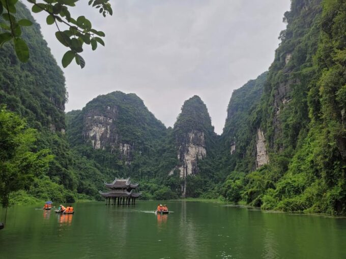 Hoa Lu – Trang An – Unique 1 Day Tour - Tour Details