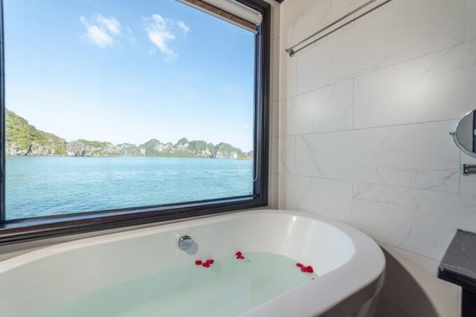 Hoan Kiem: 3-Day Lan Ha Bay Cruise With Private Balcony Room - Frequently Asked Questions