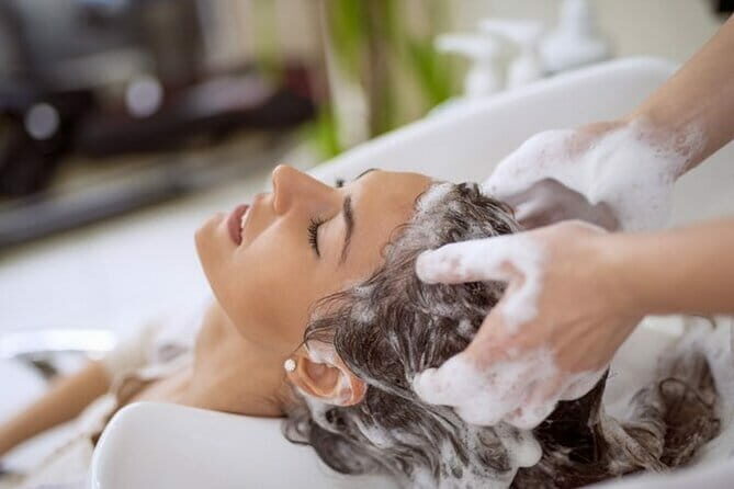 Hoang Spa Nourishing Shampoo & Head Shoulders Face Massage - Introducing the Hoang Spa Nourishing Shampoo & Head Shoulders Face Massage Experience