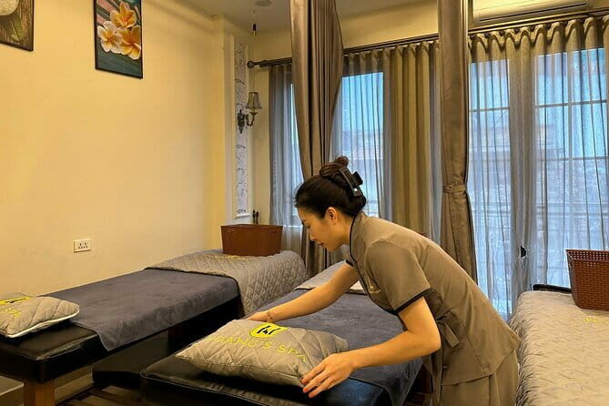 Hoang Spa Nourishing Shampoo & Head Shoulders Face Massage - FAQ