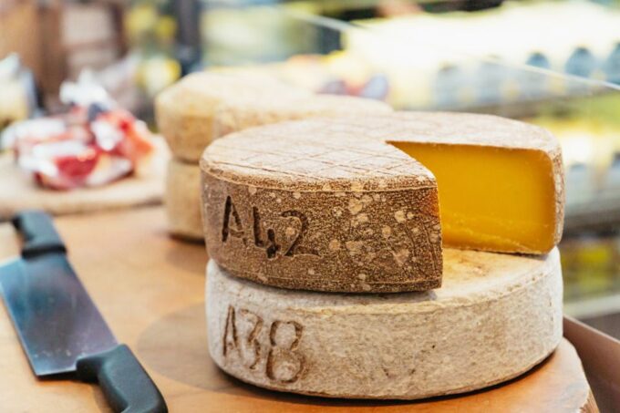 Hobart: Bruny Island Gourmet Sightseeing Day Tour - Beachside Lunch