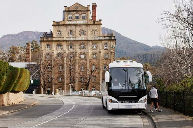 Hobart City Sightseeing Tour Including MONA Admission - Hobart City Highlights