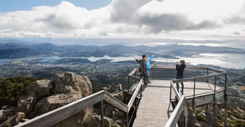 Hobart: Mount Wellington and Richmond Village Shuttle - Key Points