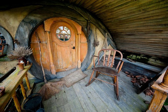 Hobbiton Movie Set Day Tour From Auckland - Itinerary and Experience