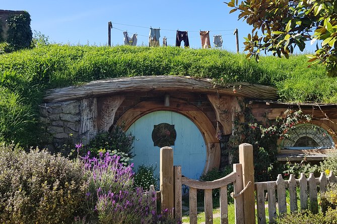 Hobbiton Movie Set Luxury Private Tour From Auckland - Tour Highlights