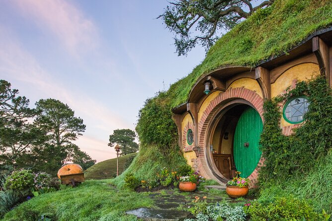 Hobbiton Movie Set Small Group Fully Guided Tour From Auckland - Meeting Point and Accessibility